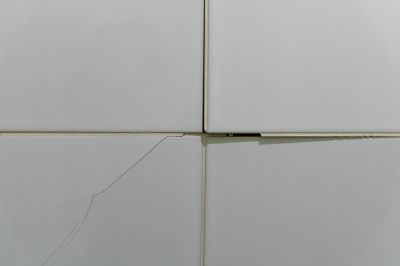 Repairing Cracked Tiles